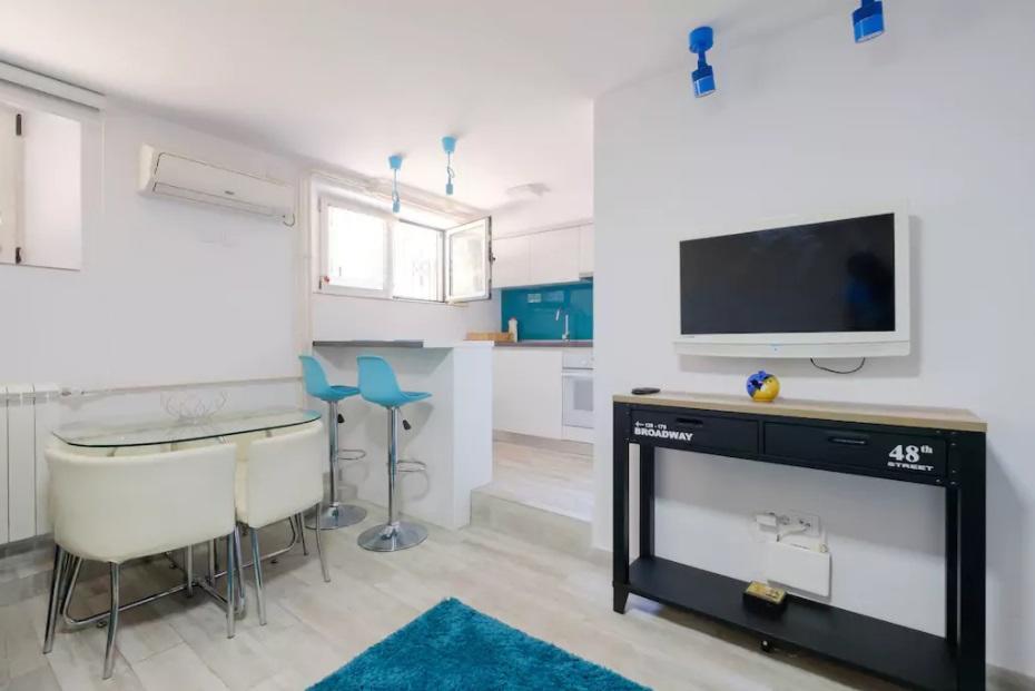 Apartment Fontana Belgrade Exterior photo