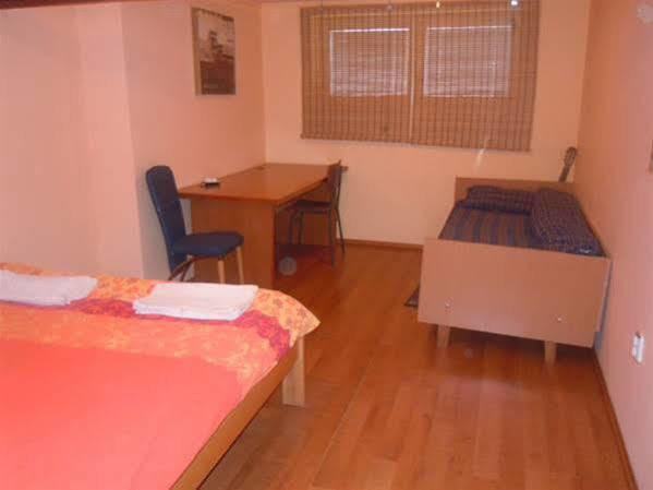 Apartment Fontana Belgrade Exterior photo